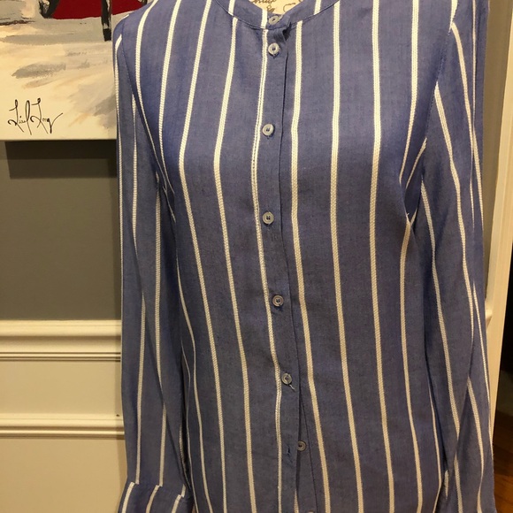 Tunic type blouse - Picture 2 of 6